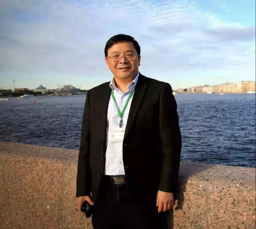 王本朝.jpg