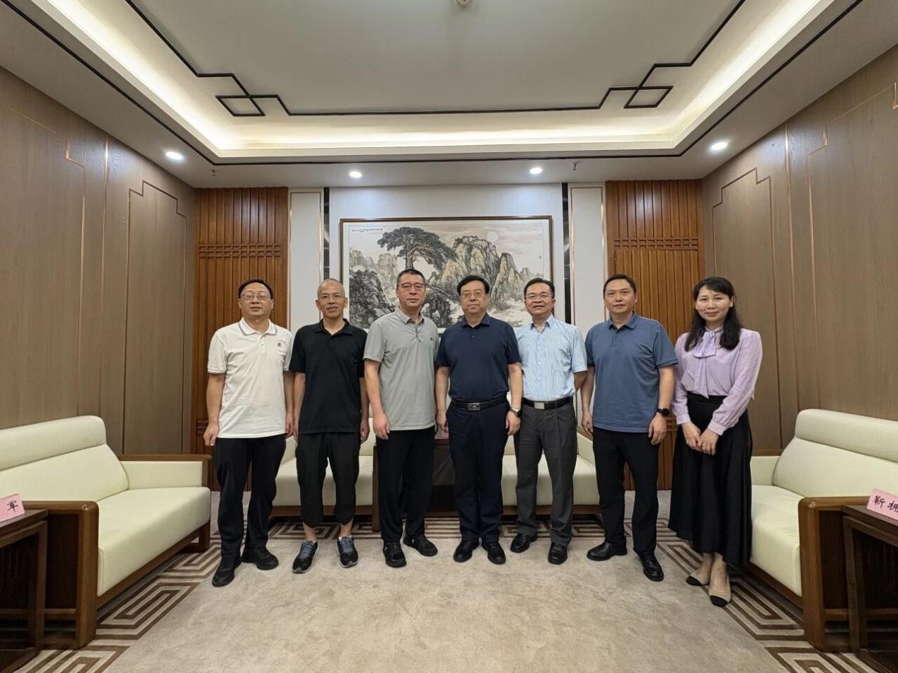 文件名称:image32.jpeg原图大小:NaNGB